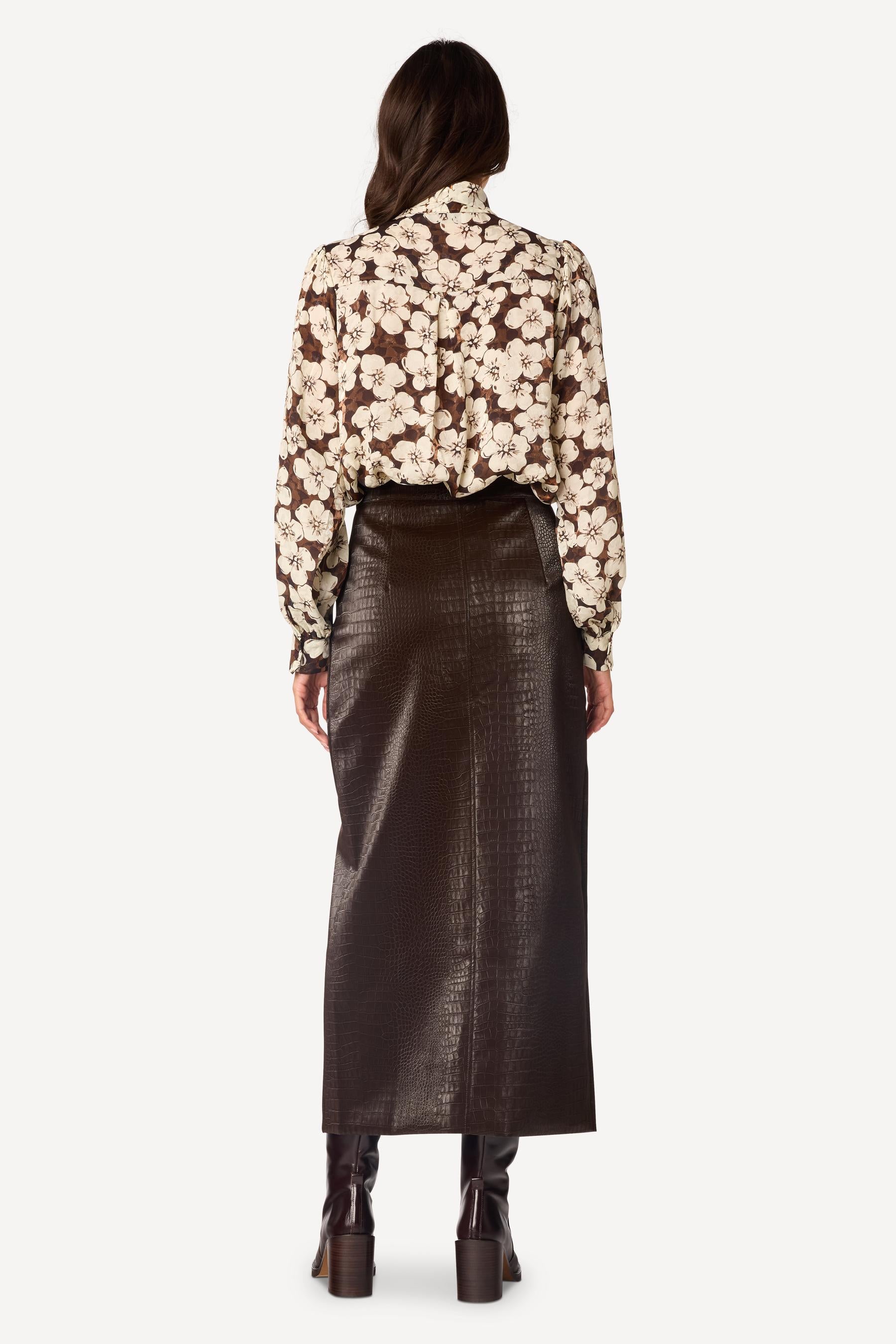 Jupe longue en simili cuir Choco - Axara Paris