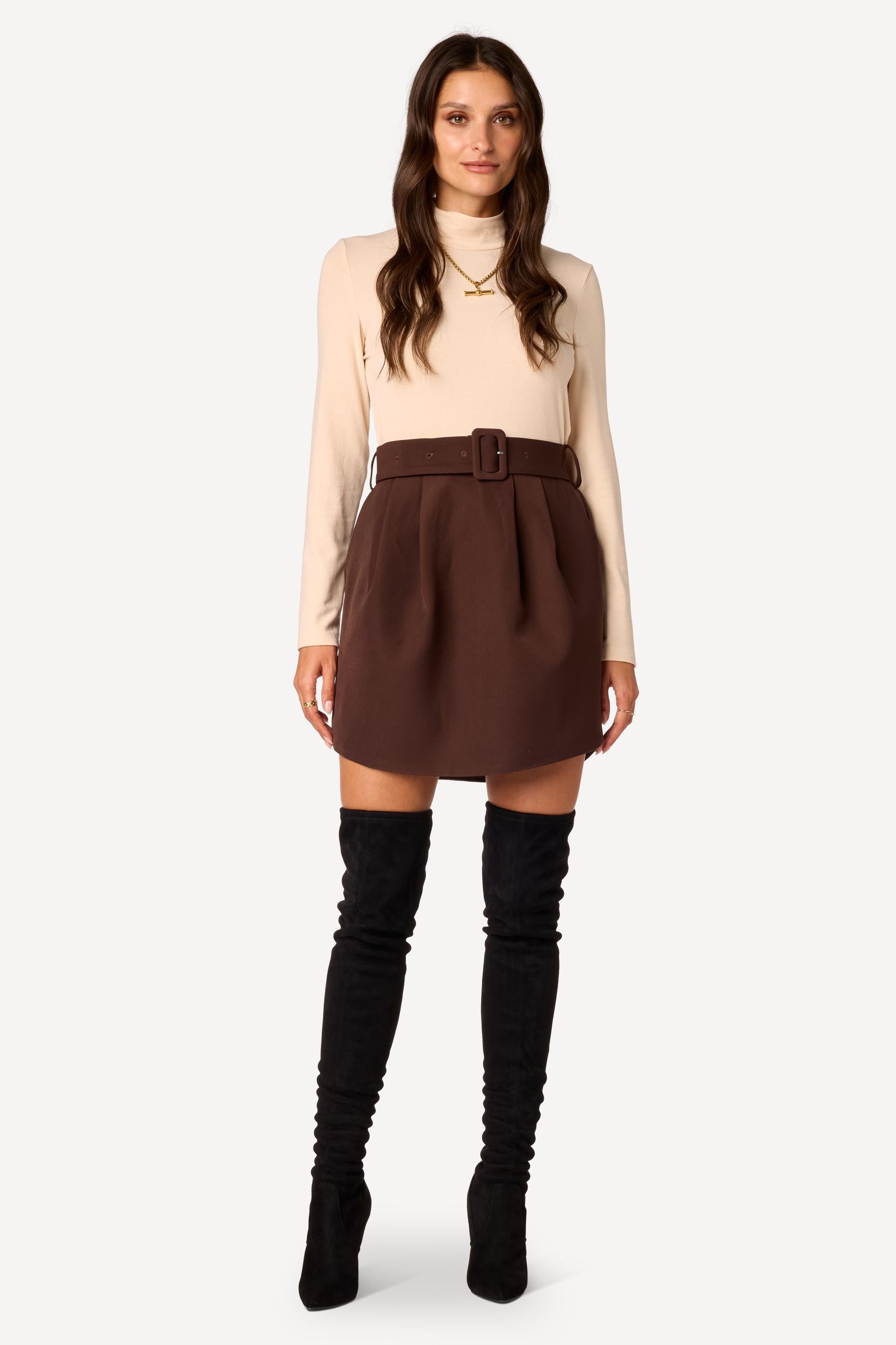 Robe courte bi-matière Beige - Axara Paris