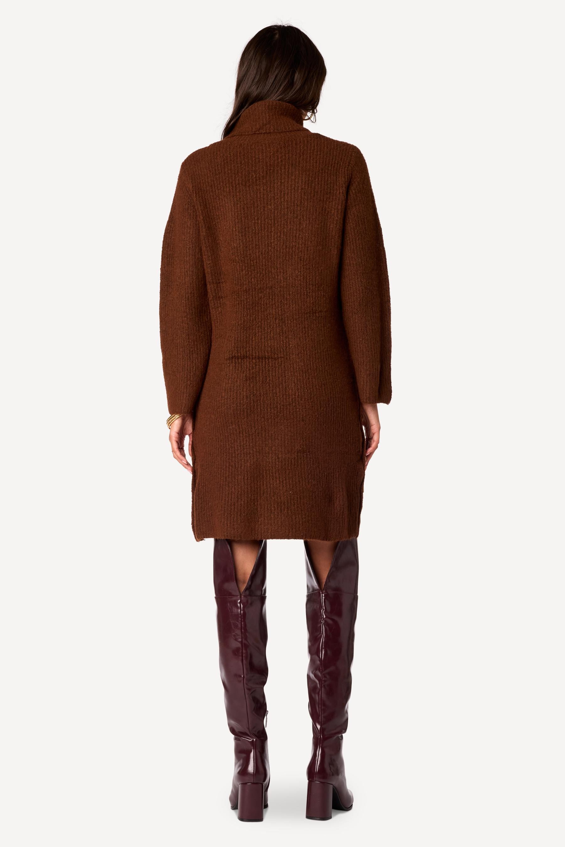 Robe pull unie Choco - Axara Paris